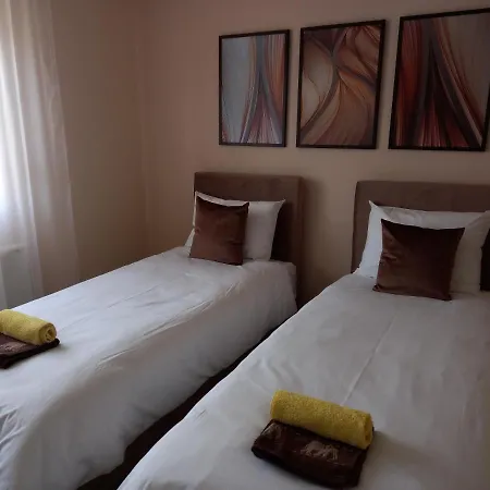 Apartment Leda *